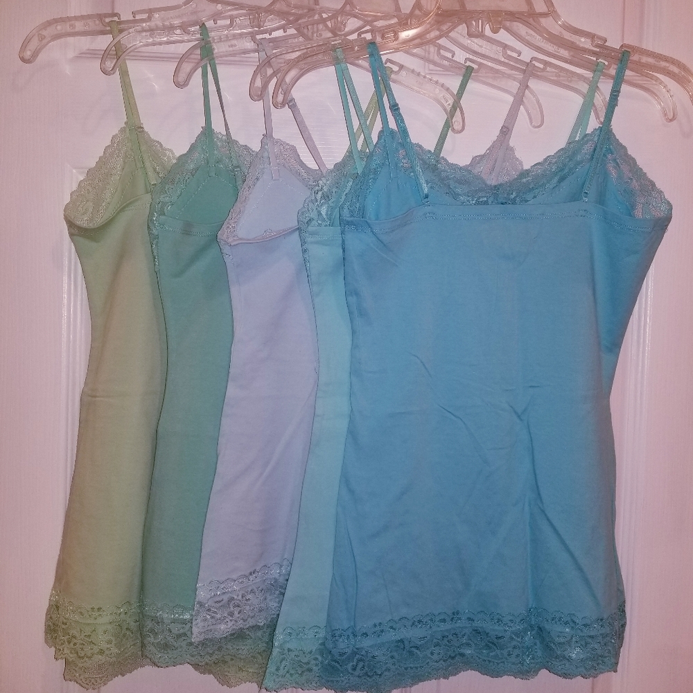 Tops - Picture 2 of 3